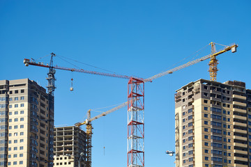 Fototapeta na wymiar Construction of new residential high-rise buildings