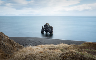 Le rocher de Hv&iacute;tserkur