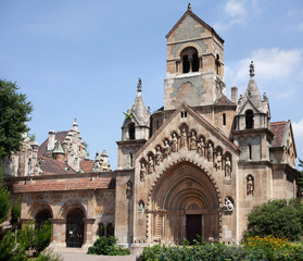 Fototapeta na wymiar Beautiful chapel in the castle of Vajdunyad. Hungary. Budapest