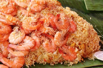 Shrimp fried rice with vegetables is delicious