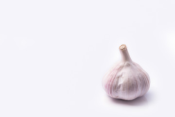 garlic and garlic cloves