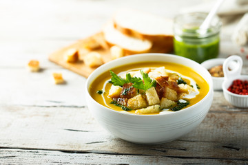 Pumpkin soup with homemade pesto sauce