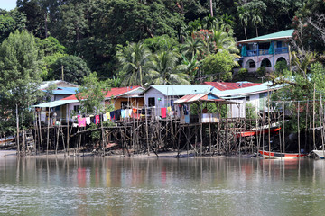 Stilt houses of a fishing village, Sarawak, Borneo, Malaysia, Asia