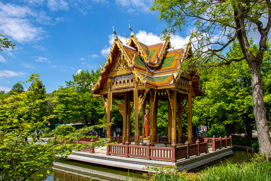 Chinesischer Pavillon im Westpark M&uuml;nchen, Bayern Reise