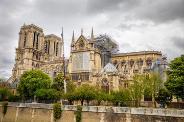 Obraz premium Notre Dame de Paris after fire. Reinforcement work in progress after the fire, to prevent the Cathedral to collapse, Paris