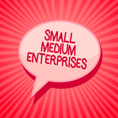 Handwriting text writing Small Medium Enterprises. Concept meaning companies with less than thousand workers Pink speech bubble message reminder rays shadow important intention saying