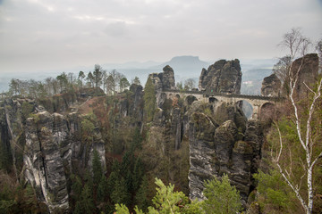 Fototapeta na wymiar View on Bastei bridge and landscapes of Saxon Switzerland 