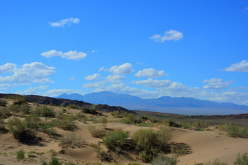 Fototapeta na wymiar Desert landscape surrounding Singing Dune in Altyn-Emel
