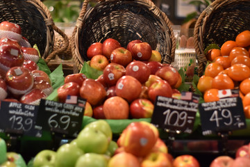 Apples and persimmon sold in department stores.
