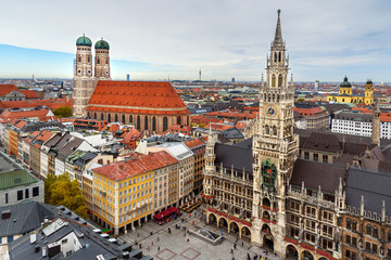 Fototapeta na wymiar Aerial cityscape of Munich historical center with New Town Hall on Marienplatz and Frauenkirche. Germany