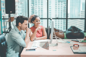 Business Corporate Conferences , Business Event Training, Seminars Education in Corporate. Digital Marketing Training Teamwork. Celebrate Business. Creative people digital marketing Meeting team.