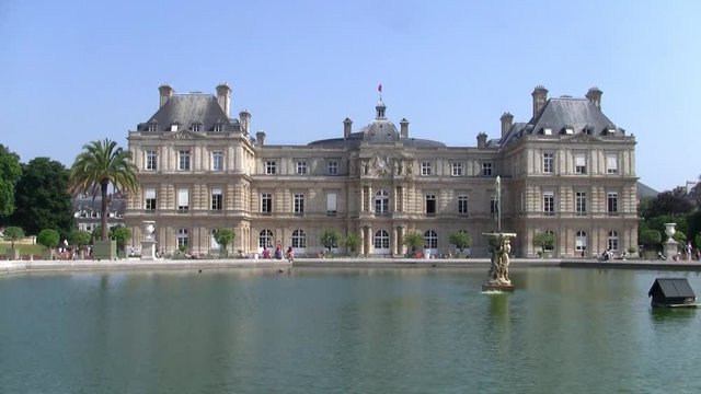 Palais du Luxembourg in the Jardin du Luxembourg with beautiful Fountain in Paris, France