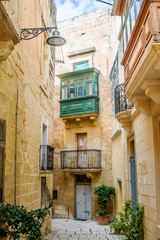 Fototapeta na wymiar Beautiful narrow streets in Malta