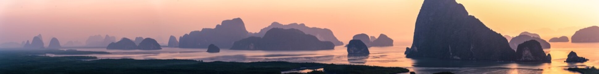 Fototapeta premium Landmark A reputation for southern Thailand's Phang Nga Bay, Phuket, Samed Nangshe, panoramic views of the beautiful morning light. 