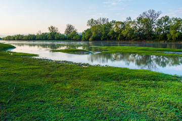 Fototapeta premium Sunrise near the river