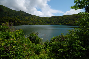 Fototapeta premium 三宅島の大路池