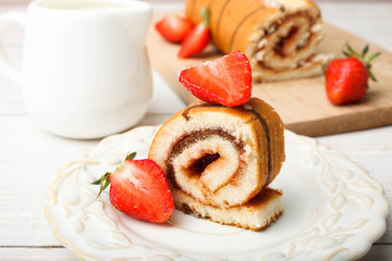 Sweet roll with strawberries