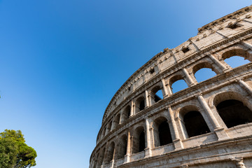 Obraz premium photograph of the colosseum in Rome on a beautiful sunny day