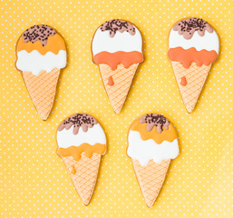 biscuit, gingercookies, Ice-cream, cupcake, cookie, summer, teatime, icing, royalicing,  decorated,  galletas, galletasglaseadas,  gift, sweet, handmade, dessert,  food, baced, nature, nectar, yellow,