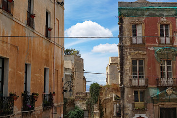 Fototapeta na wymiar Sardinien Cagliari Alte Fassaden