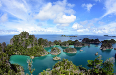 Amazing Asia - Nature Reserve - Raja Ampat National Park. Papua - Lost Paradise.
