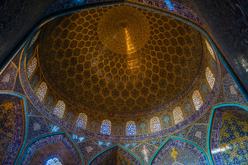 Fototapeta na wymiar iran esfahan isfahan architecture
