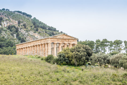 Temple de S&eacute;geste, Sicile