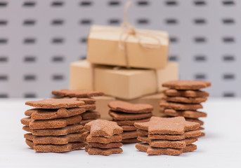 Ginger cookies with craft boxes