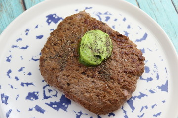 Steak haché beurre à l'ail