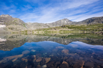 Fototapeta na wymiar Lake Alla-Askir. Altai mountains landscape