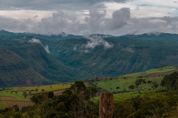 Fototapeta na wymiar landscape of the mountains of colombia