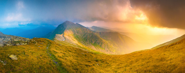 Fototapeta na wymiar Beautiful mountain landscape panorama in Romania