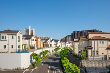 Fototapeta na wymiar 青空と住宅地　Japan's residential area, suburbs of Tokyo