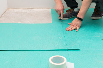 Installing laminate flooring