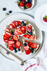 Summer Berry No Bake Cheesecake