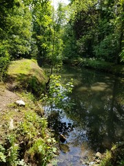 Le long de la Bi&egrave;vre