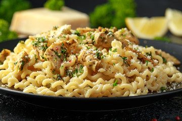 Artichoke hearts and lemon pasta with parmesan cheese and parsley
