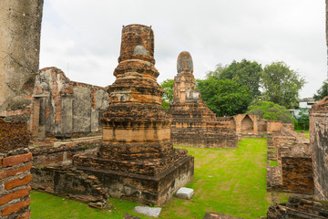 Ruin of Wat Phra Si Mahathat in Lopburi,Thailand. 