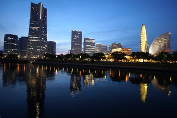 Naklejka premium みなとみらいの夜景