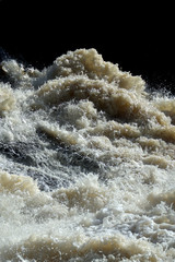 Crystals clear water with real crystals like jewellery