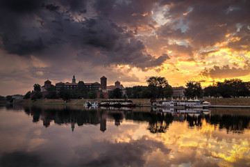 Naklejka premium Zamek Wawel , poranek w Krakowie / Castle Wawel , Cracow
