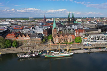 Hansestadt Bremen an der Weser Luftaufnahme