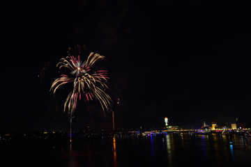 feuerwerk an japantag in dussedorf
