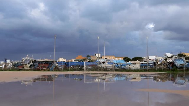 Schiffsfriedhof in Lampedusa