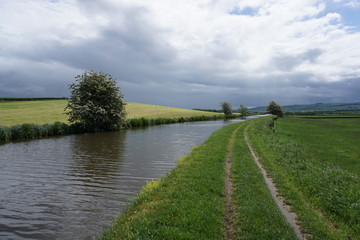 Naklejka premium Canal Path, Yorkshire