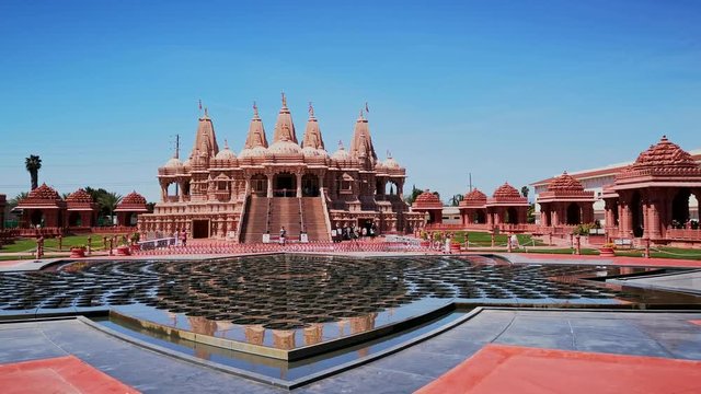 Exterior view of the famous BAPS Shri Swaminarayan Mandir