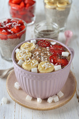 Vegan oatmeal and banana dessert