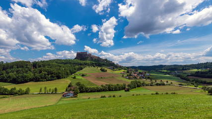 Das Land rund um die Riegersburg, Südoststeiermark, Österreich