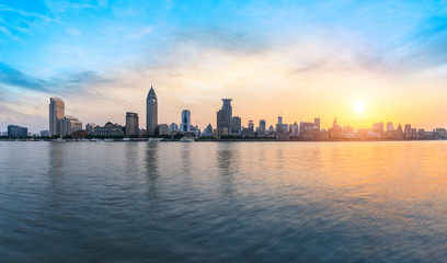 Fototapeta na wymiar Beautiful city skyline sunset scene at the Bund,Shanghai