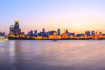 Obraz premium Beautiful city skyline night scene at the Bund,Shanghai
